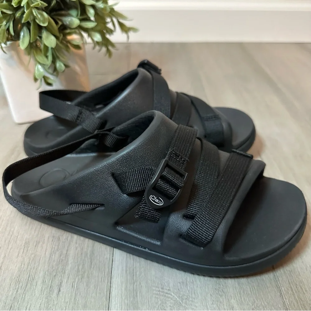Chaco Chillos Sandals Black Youth 6